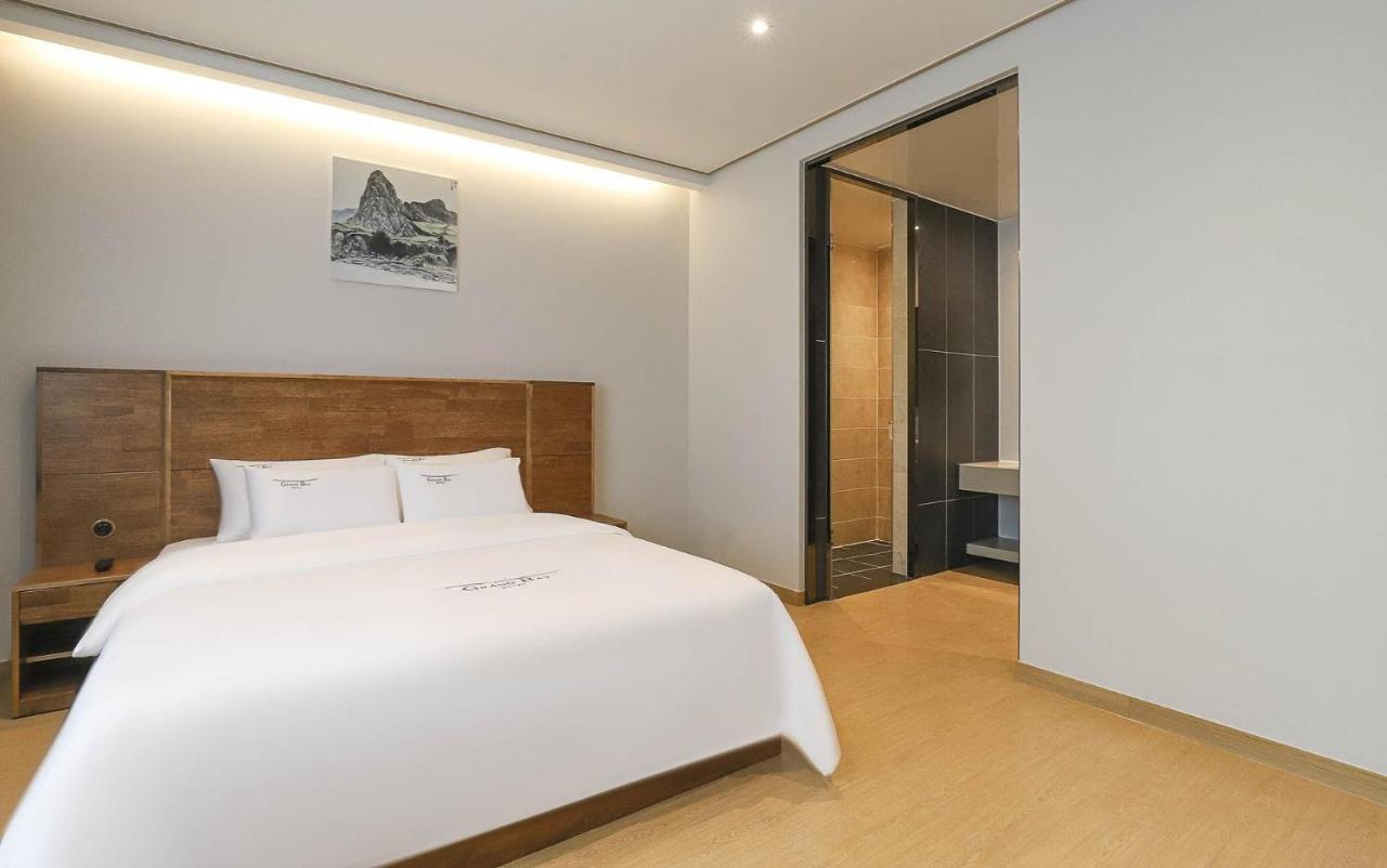Hotel Grand Bay Boryeong Esterno foto
